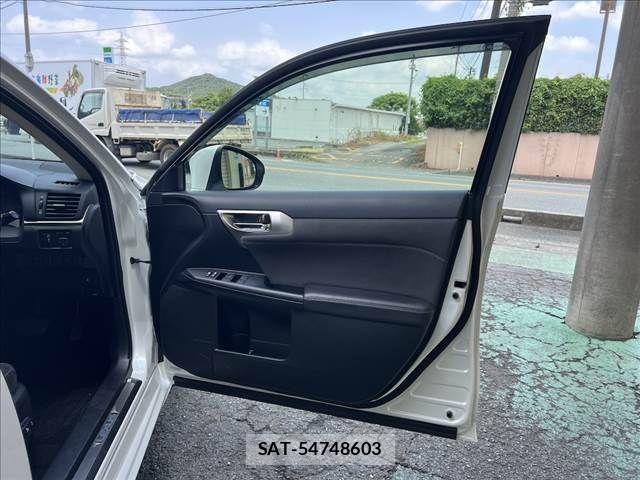 Lexus CT 2019-01 8315152-11