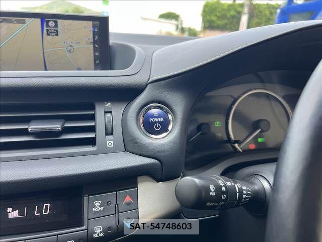 Lexus CT 2019-01 8315152-15