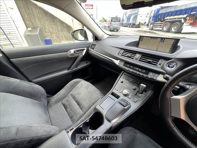 Lexus CT 2019-01 8315152-19