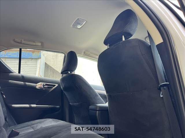Lexus CT 2019-01 8315152-28