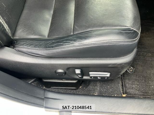 Lexus CT 2014-04 8315156-11