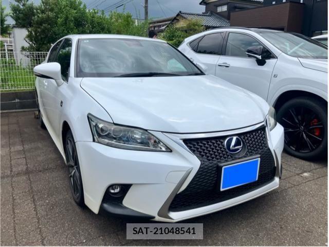 Lexus CT 2014-04 8315156-1