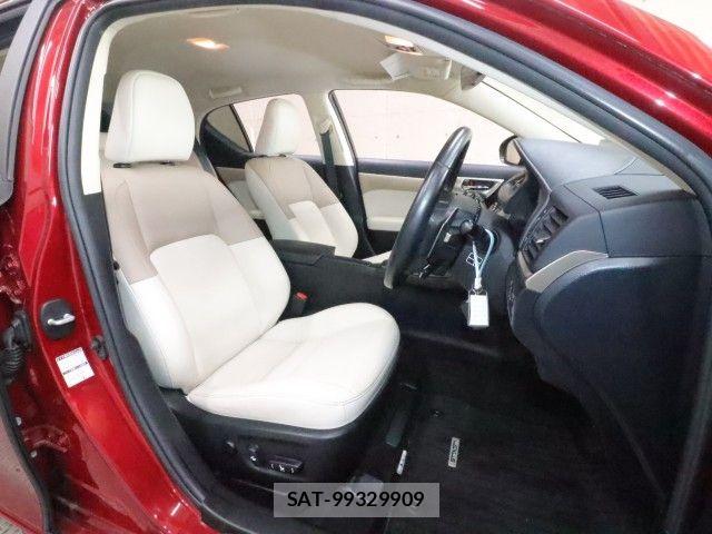 Lexus CT 2017-09 8336526-3