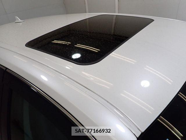 Lexus CT 2012-04 8354832-10
