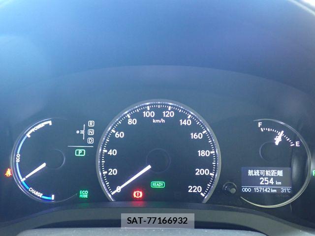 Lexus CT 2012-04 8354832-12