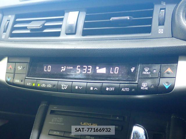 Lexus CT 2012-04 8354832-14