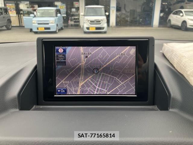 Lexus CT 2013-09 8366693-21