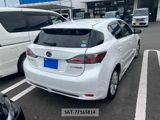 Lexus CT 2013-09 8366693-4