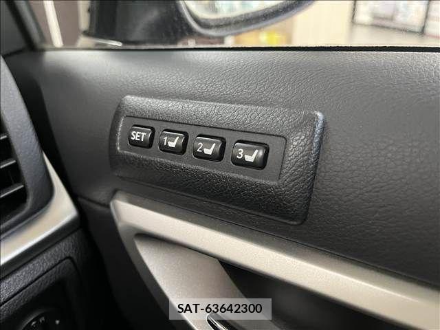 Lexus CT 2012-02 8366687-19