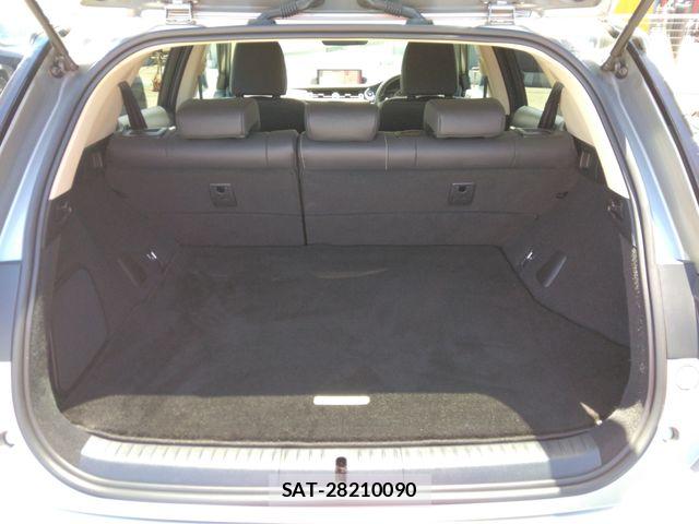 Lexus CT 2018-03 8366689-17