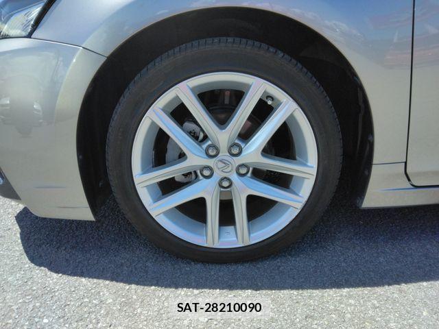 Lexus CT 2018-03 8366689-26