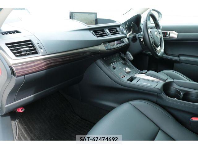 Lexus CT 2020-09 8366688-17