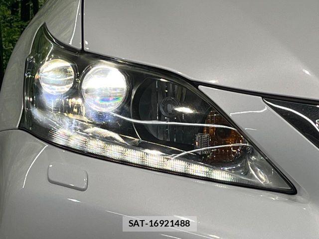 Lexus CT 2012-11 8366692-12