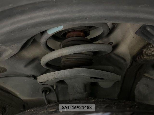 Lexus CT 2012-11 8366692-19