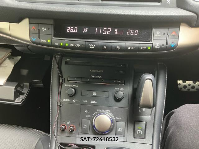 Lexus CT 2018-01 8366690-15