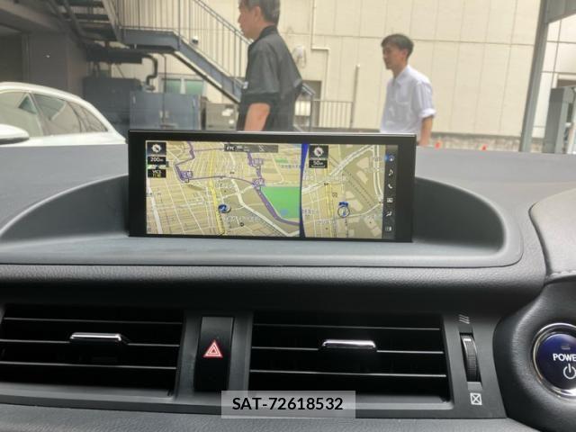 Lexus CT 2018-01 8366690-16