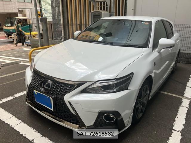 Lexus CT 2018-01 8366690-2