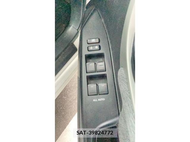 Lexus CT 2011-11 8371792-12