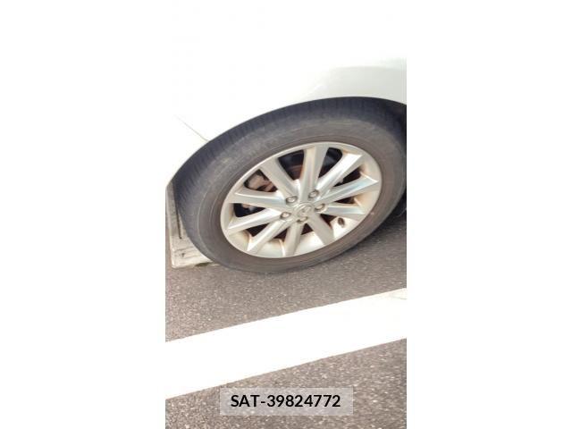 Lexus CT 2011-11 8371792-5