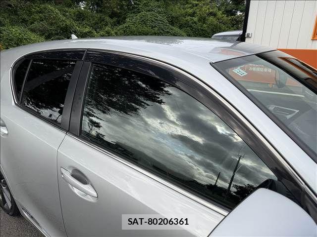 Lexus CT 2011-02 8413256-29