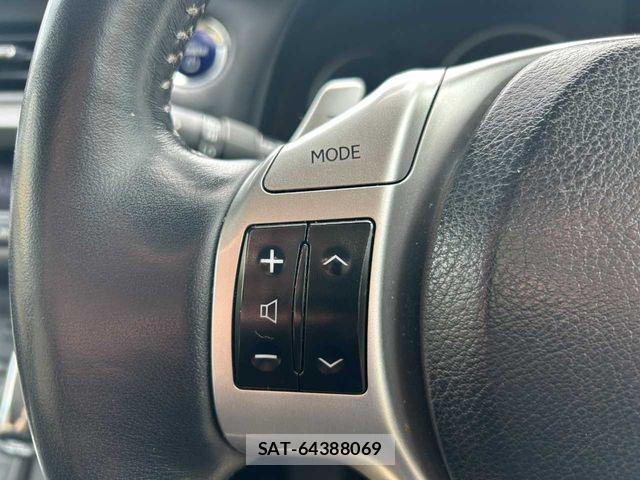 Lexus CT 2013-01 8413255-14