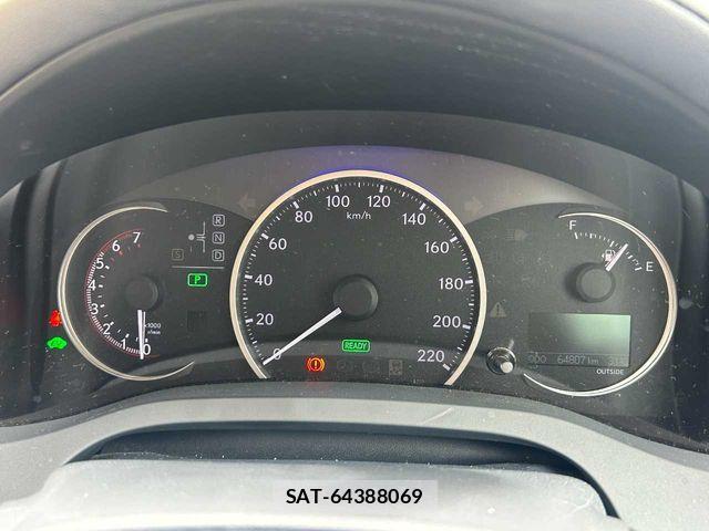 Lexus CT 2013-01 8413255-19