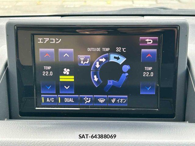Lexus CT 2013-01 8413255-8