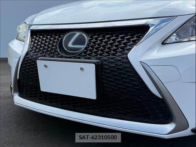 Lexus CT 2015-06 8438337-18