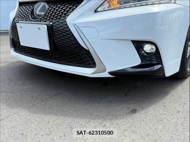 Lexus CT 2015-06 8438337-24
