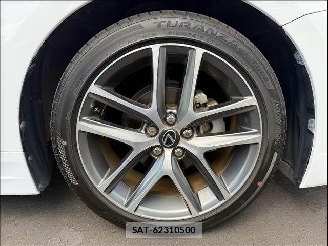 Lexus CT 2015-06 8438337-28