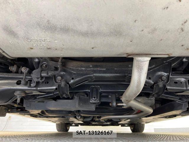 Lexus CT 2011-02 8438344-18