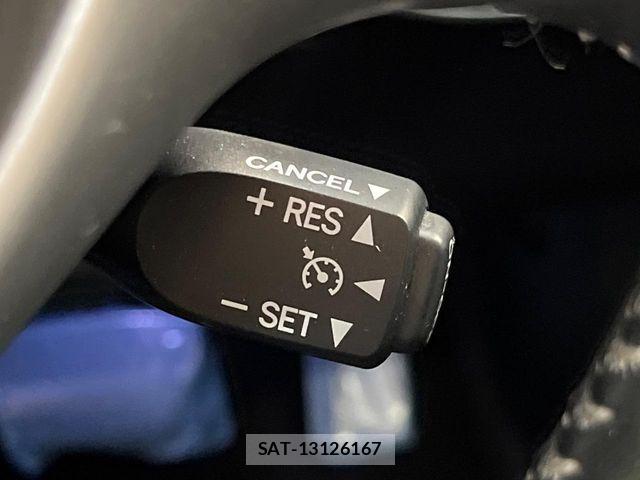 Lexus CT 2011-02 8438344-6
