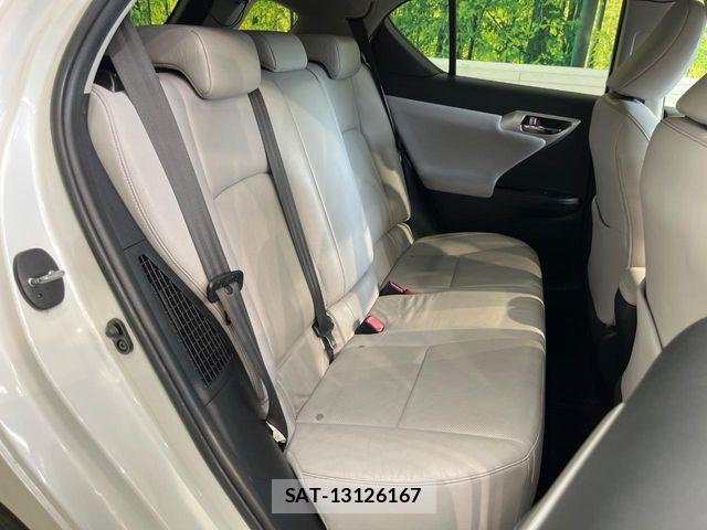 Lexus CT 2011-02 8438344-8