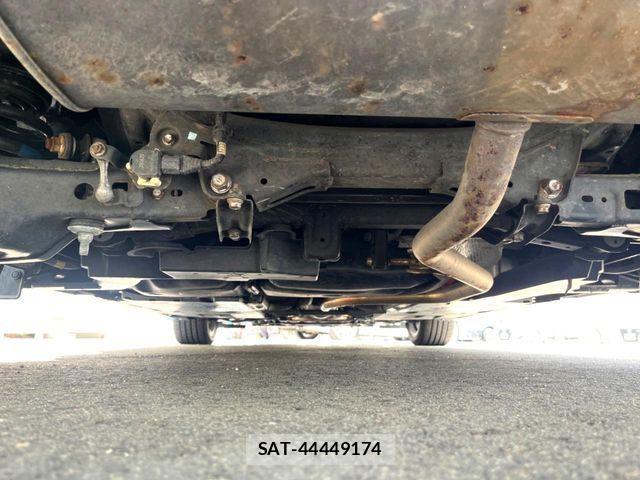 Lexus CT 2013-03 8438338-19