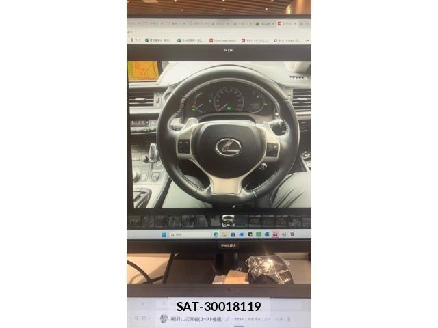 Lexus CT 2011-09 8457795-14