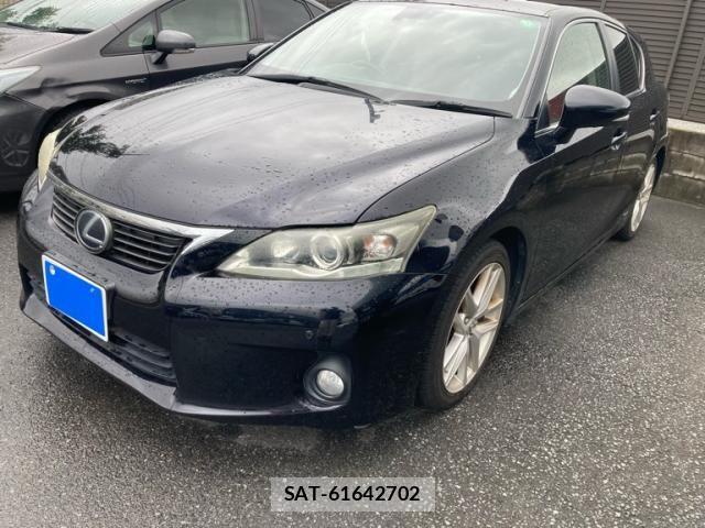 Lexus CT 2011-07 8457796-2