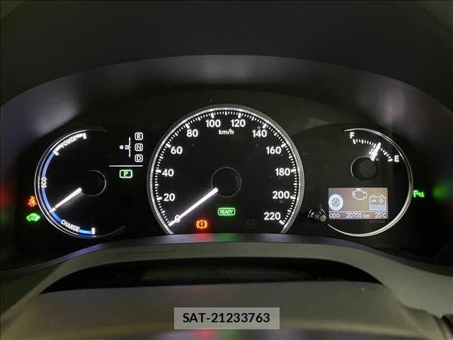 Lexus CT 2012-02 8525486-14