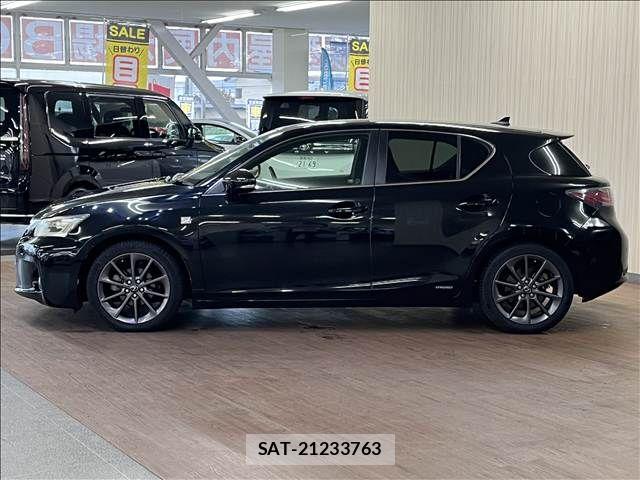 Lexus CT 2012-02 8525486-3