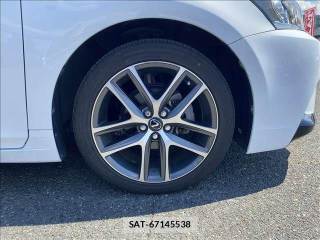 Lexus CT 2015-05 8525483-19