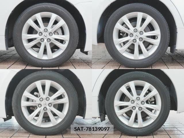 Lexus CT 2017-02 8525482-6