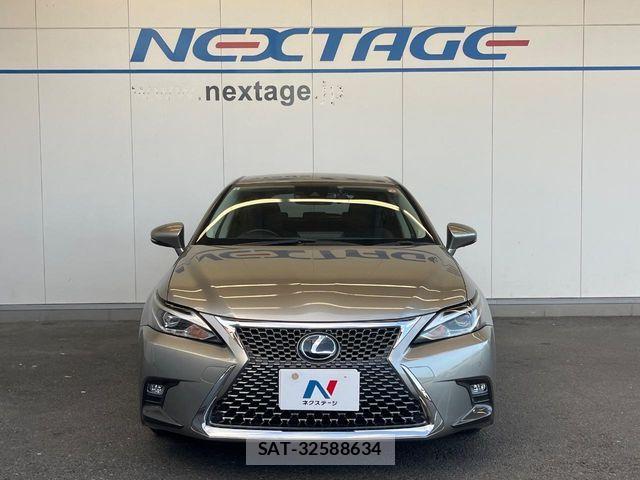 Lexus CT 2017-09 8562392-14