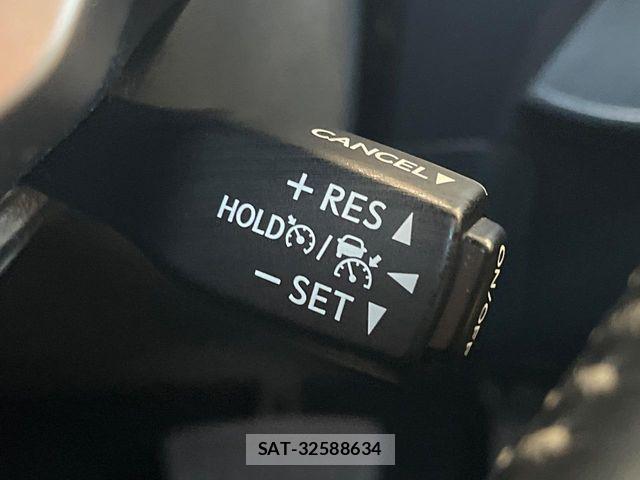 Lexus CT 2017-09 8562392-4