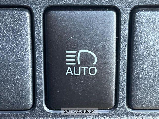 Lexus CT 2017-09 8562392-7