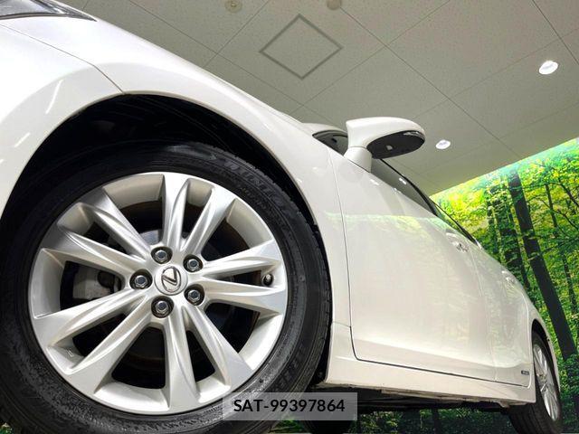 Lexus CT 2015-09 8627448-13