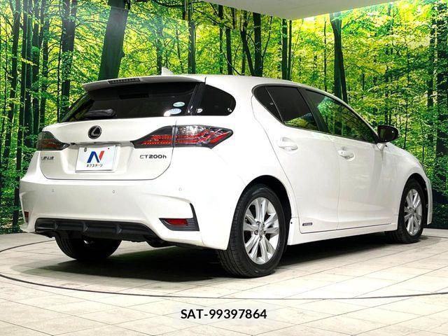 Lexus CT 2015-09 8627448-17