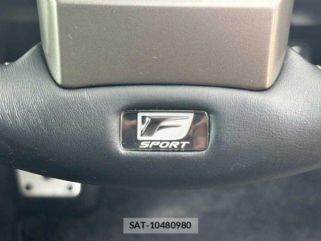 Lexus CT 2014-06 8659895-21