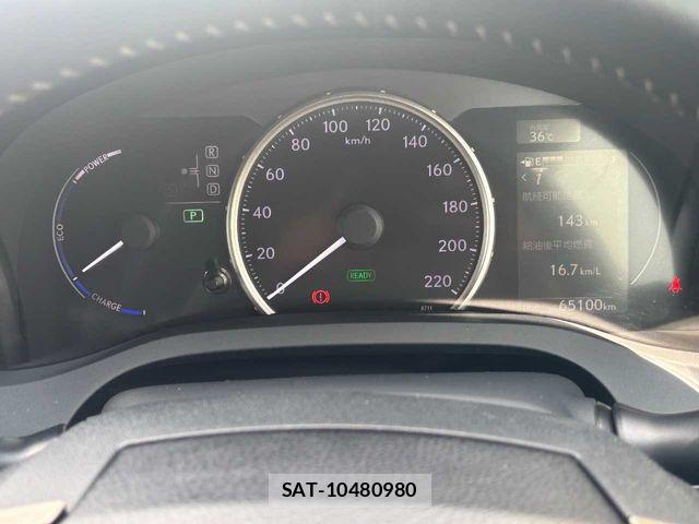 Lexus CT 2014-06 8659895-3