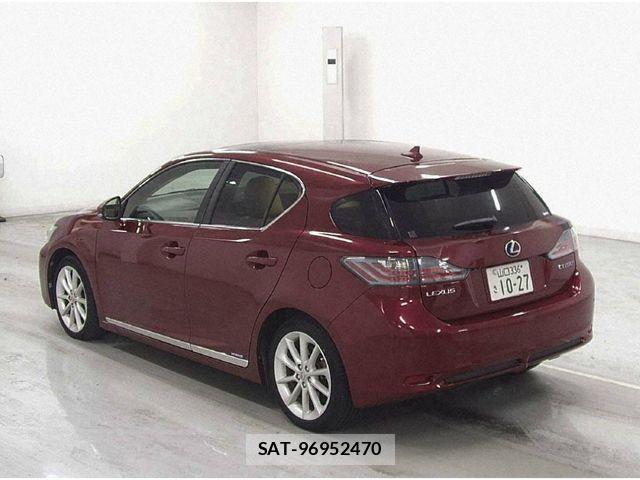 Lexus CT 2015-07 8659894-1