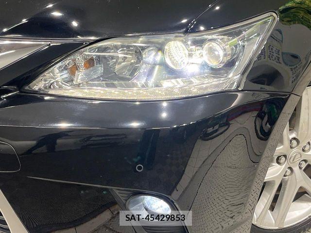 Lexus CT 2014-10 8685827-13