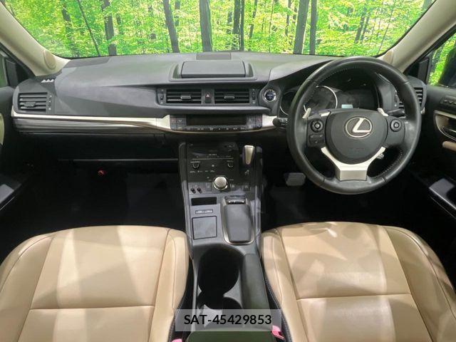 Lexus CT 2014-10 8685827-1